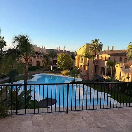 Benahavis Holidays Appartamento *